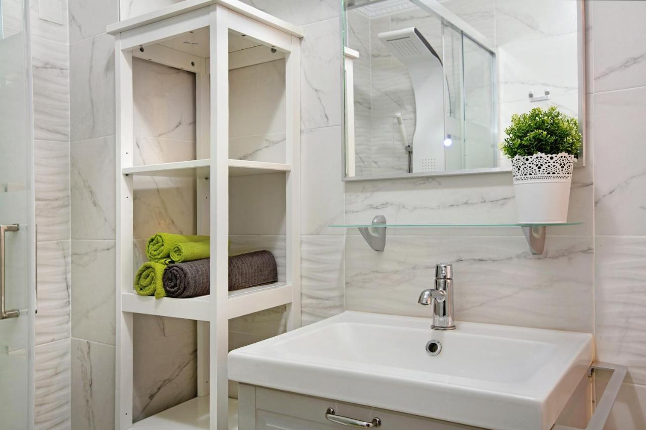Seaview Studio Apartment Canteras Las Palmas de Gran Canaria Dış mekan fotoğraf
